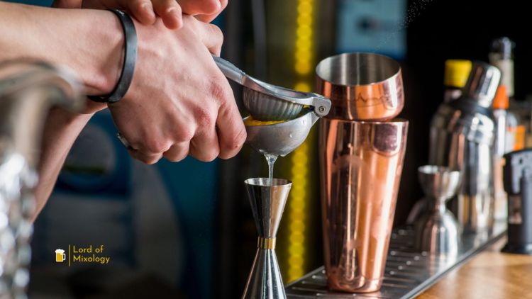 Rum Swizzle Cocktail